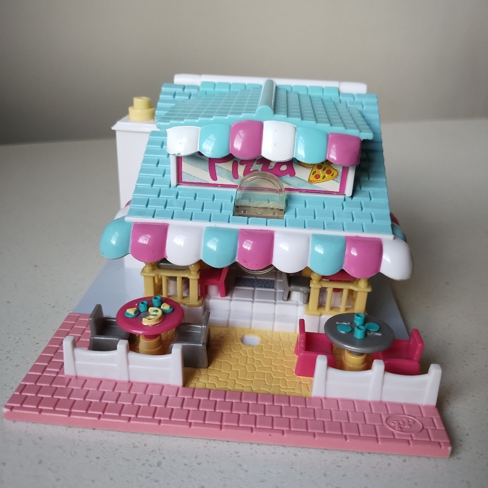 Vintage Bluebird Polly Pocket Pizza Parlor